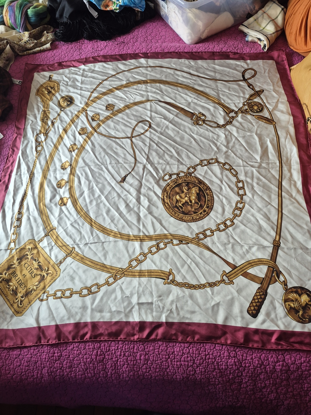 Pierre Baccara White & Burgundy Gold Horse Pattern 100$Silk Scarf Lyon Paris - Picture 3 of 13